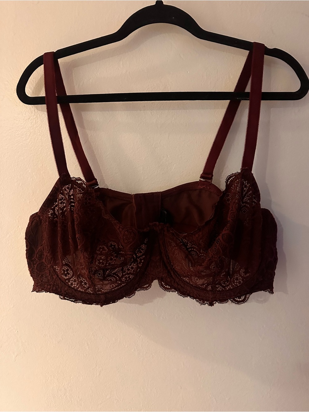 torrid Lace Underwire Bra in Wine